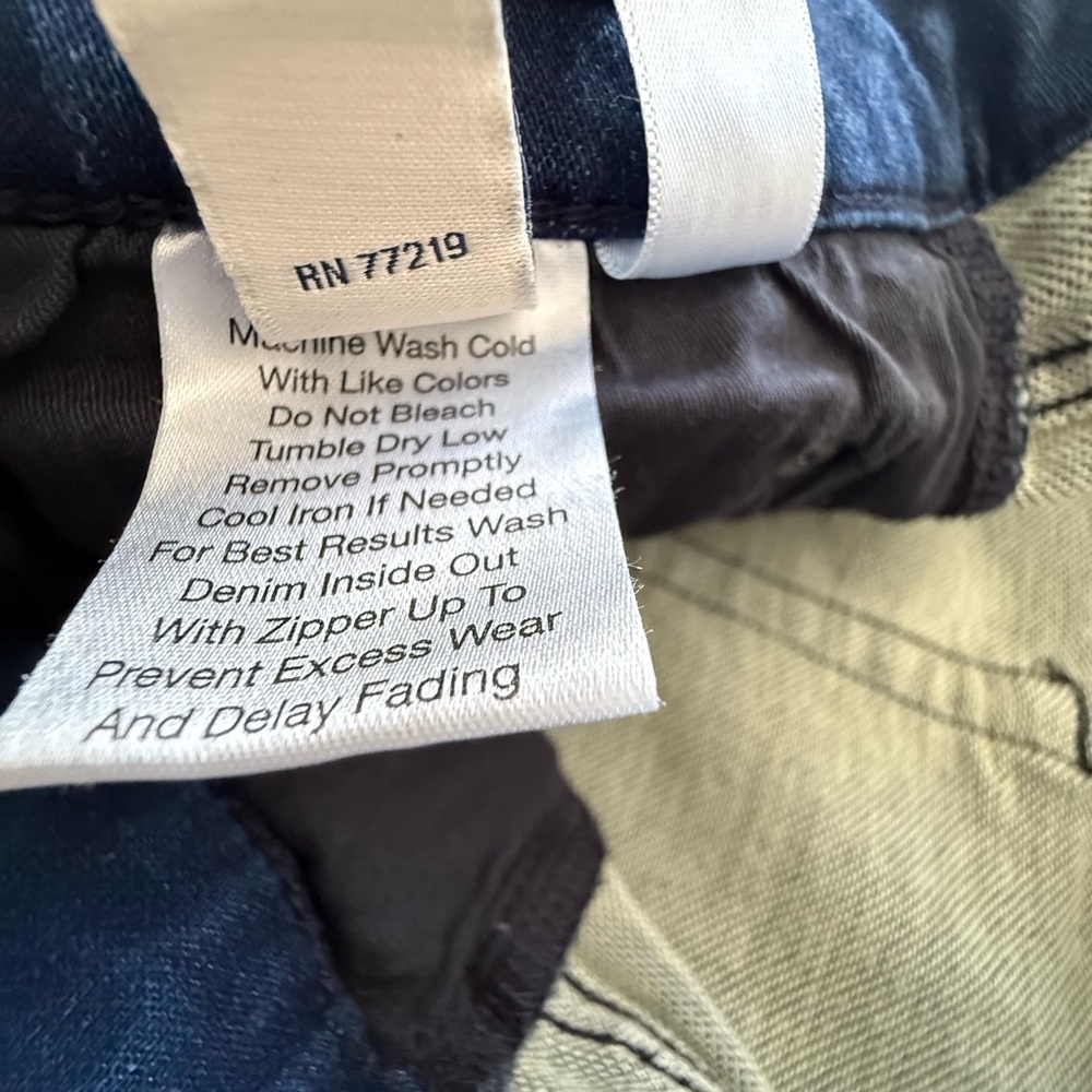 Joseph Abboud Men's Extreme Slim Fit Blue Jeans~36x32 - Picture 7 of 12